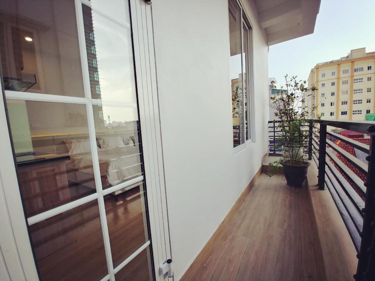 Lyn House - Service Apartment Hoang Quoc Viet 河内 外观 照片