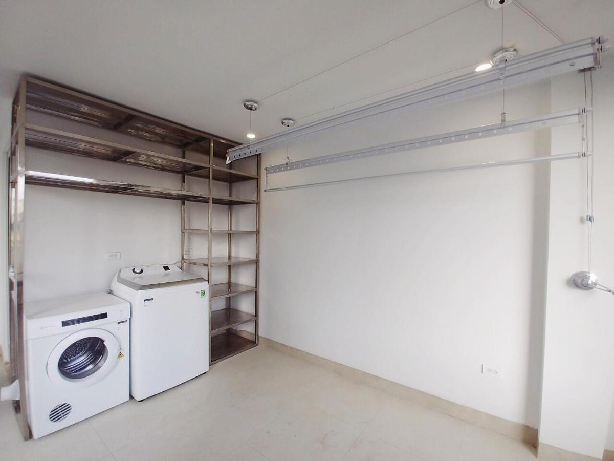 Lyn House - Service Apartment Hoang Quoc Viet 河内 外观 照片