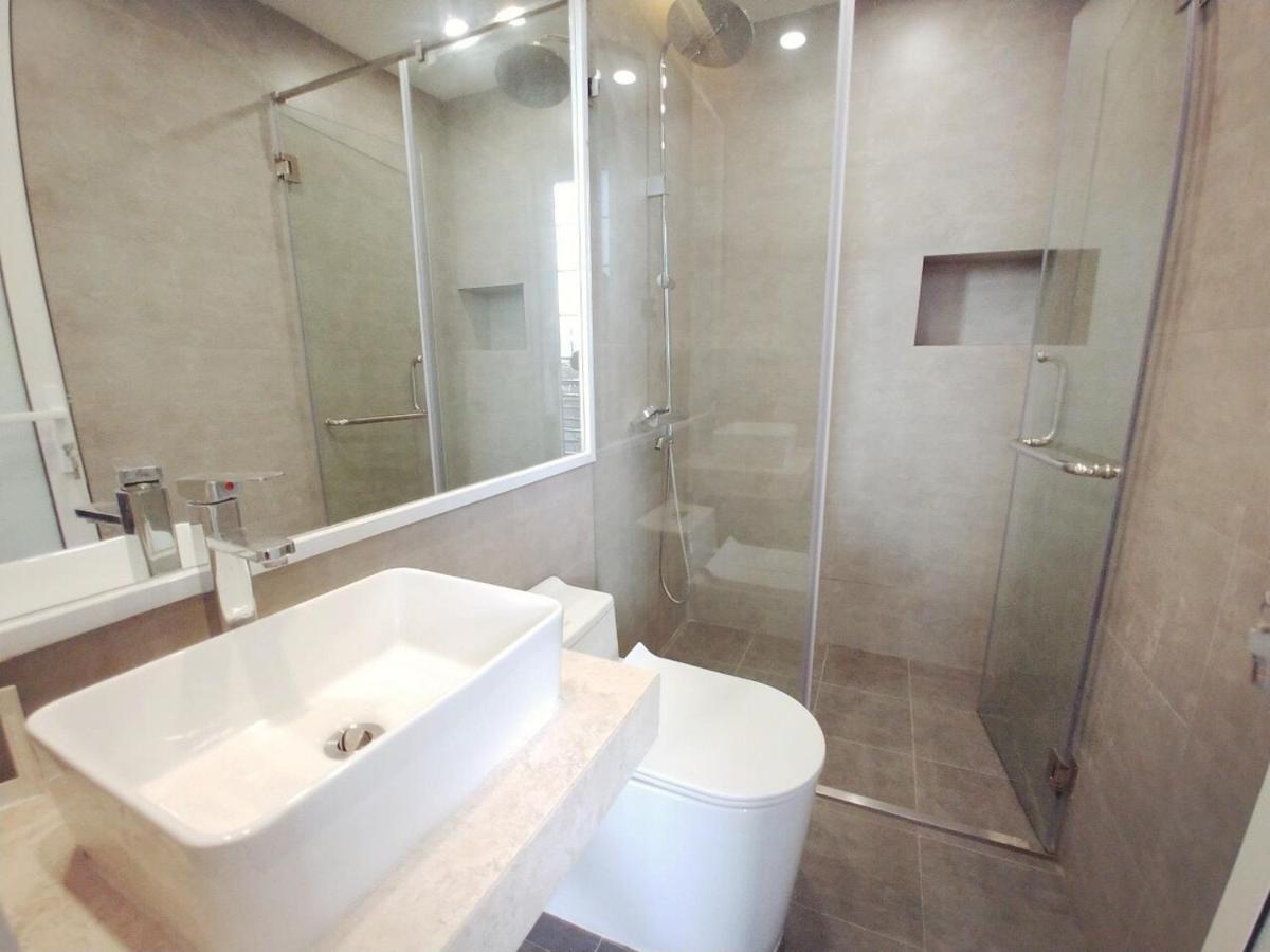 Lyn House - Service Apartment Hoang Quoc Viet 河内 外观 照片
