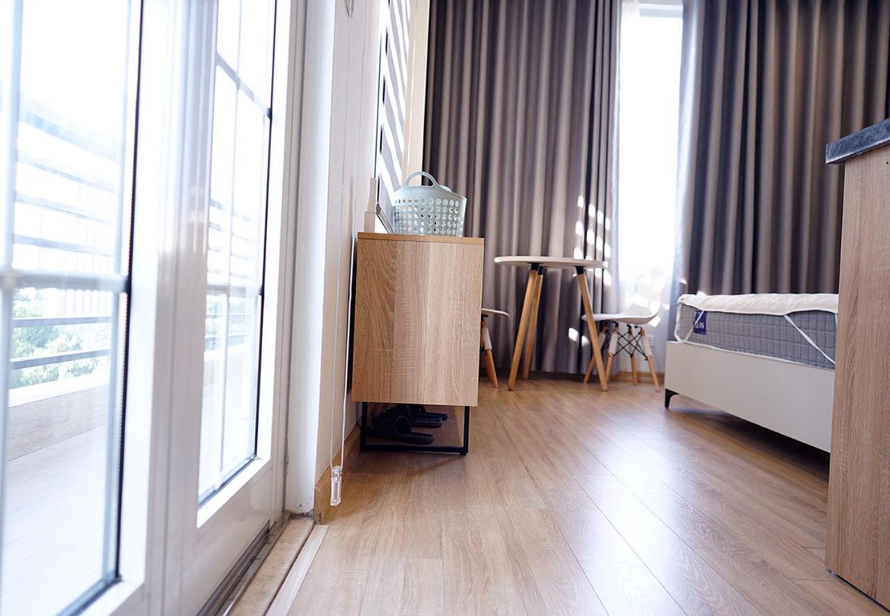 Lyn House - Service Apartment Hoang Quoc Viet 河内 外观 照片