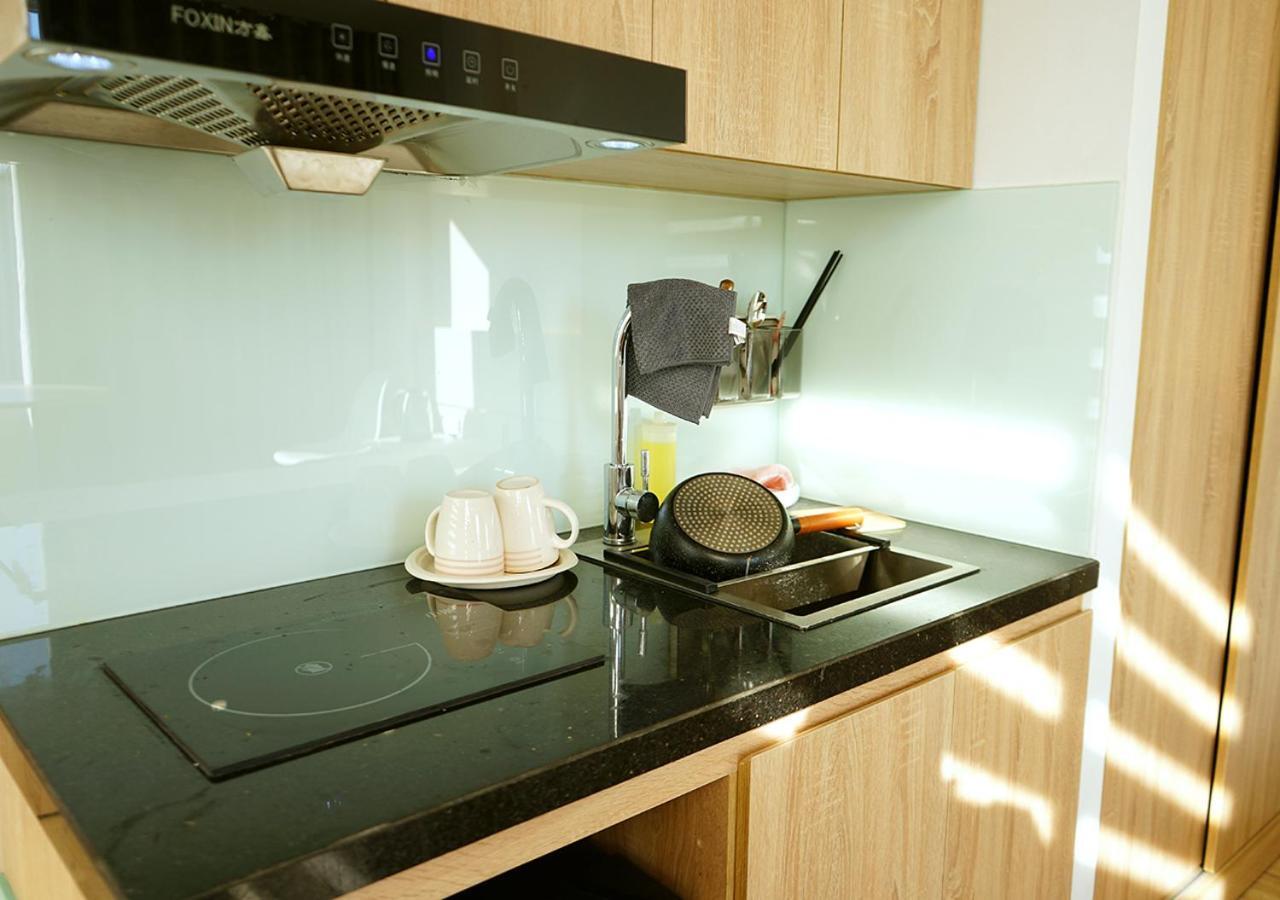Lyn House - Service Apartment Hoang Quoc Viet 河内 外观 照片