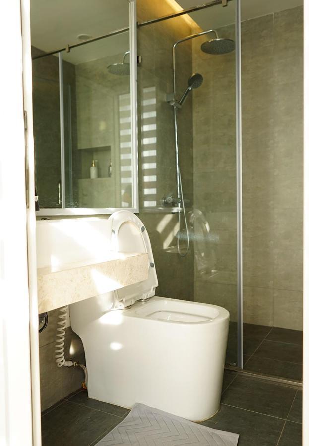 Lyn House - Service Apartment Hoang Quoc Viet 河内 外观 照片