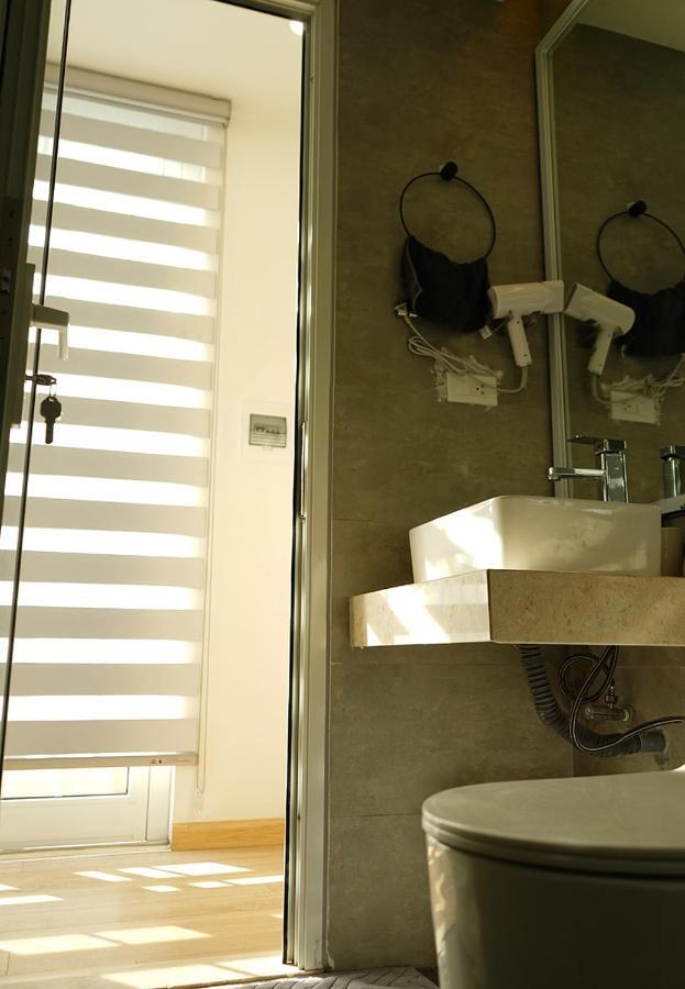Lyn House - Service Apartment Hoang Quoc Viet 河内 外观 照片
